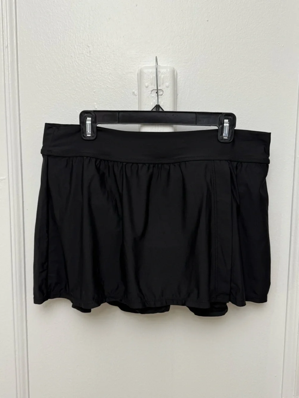 Anne Cole Swim Skirt Black Side Slit Size XXL New - Picture 3 of 13